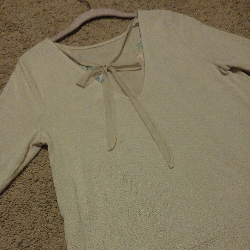 Embroidered, Beaded Floral Sweater Top - Picture 5 of 6